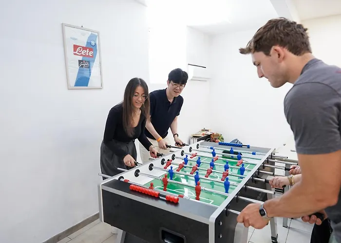 Naples Experience Hostel
